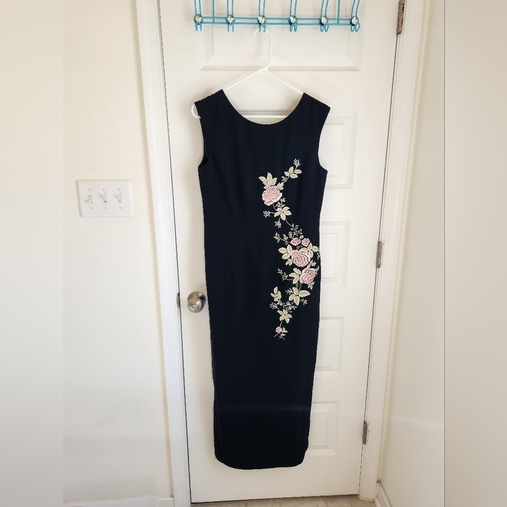 B Moss Womens VTG‎ Black Formal Embroidered Floral Maxi Dress Size 10 #I5